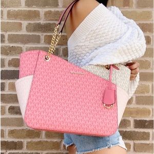 NWOT Michael Kors Large Chain Shoulder Tote and Wallet Set